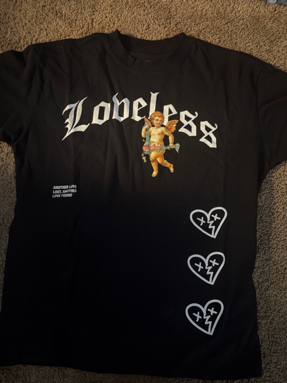 Loveless Black Graphic men Tee with Cherub and Heart Prints